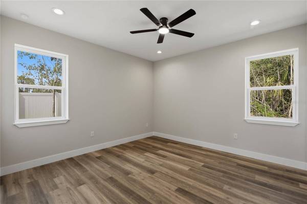 6 UNICORN CT #A & B, Palm Coast, FL 32164