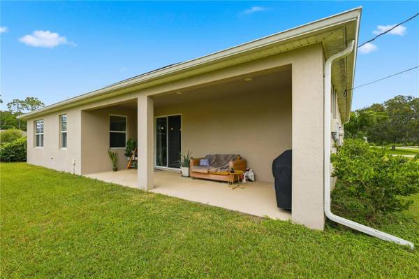 50 PEPPER LN, Palm Coast, FL 32164