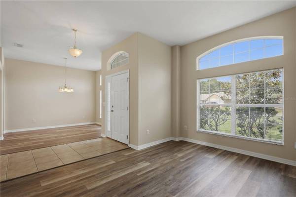 15 RIDLEY LN, Palm Coast, FL 32164