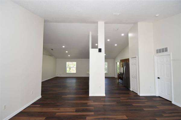33 PRATTWOOD LN, Palm Coast, FL 32164