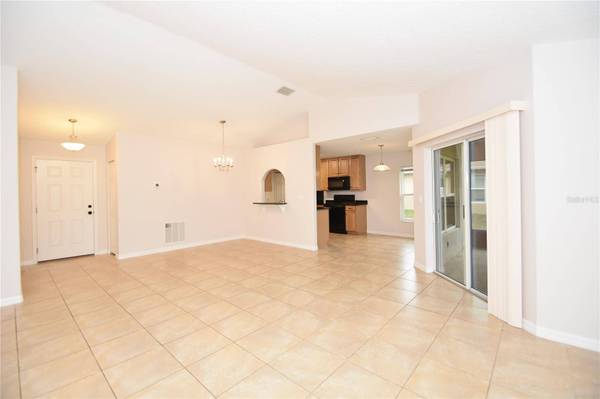 34 RENSHAW DR, Palm Coast, FL 32164