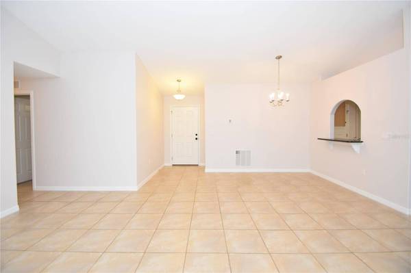 34 RENSHAW DR, Palm Coast, FL 32164