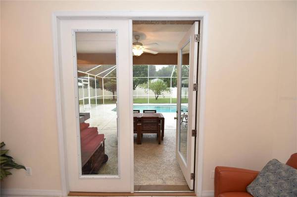 18 BURNING EMBER LN, Palm Coast, FL 32137