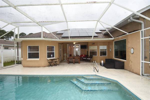 18 BURNING EMBER LN, Palm Coast, FL 32137