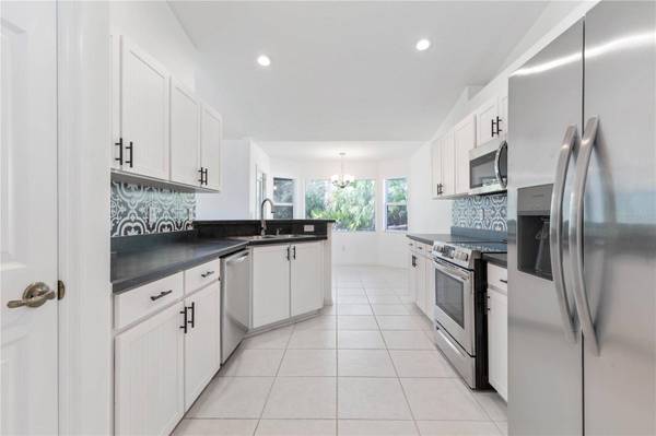 31 SEATTLE TRL, Palm Coast, FL 32164
