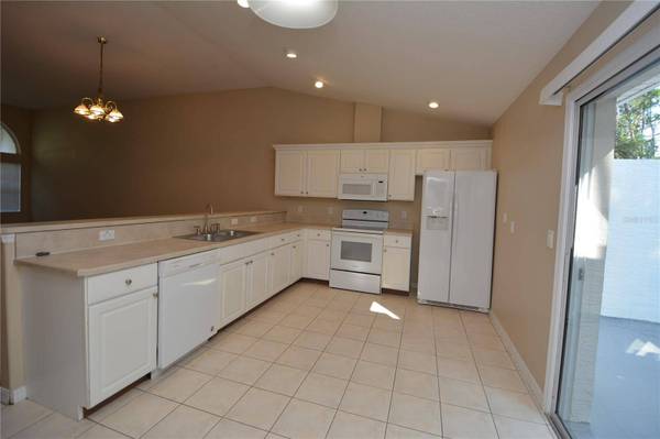 14 BUNKER KNOLLS LN #B, Palm Coast, FL 32137