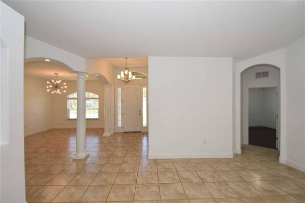 11 BURNING EMBER LN, Palm Coast, FL 32137