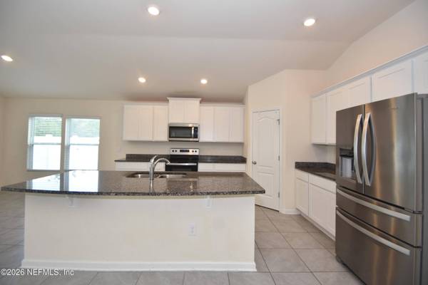 52 OAKLEAF WAY, Palm Coast, FL 32137