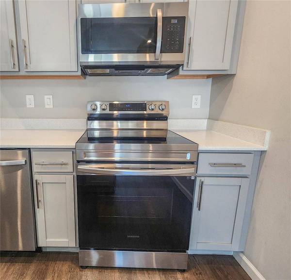 34 FELLOWSHIP DR, Palm Coast, FL 32137