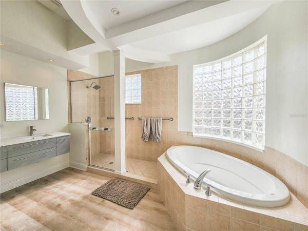 25 CASA BELLA CIR #303, Palm Coast, FL 32137