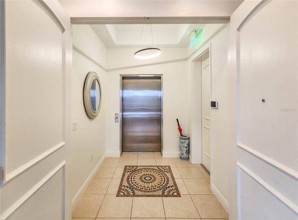 25 CASA BELLA CIR #303, Palm Coast, FL 32137