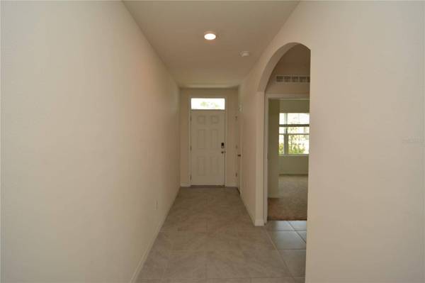 285 SUNSET POINT DR, Ormond Beach, FL 32174