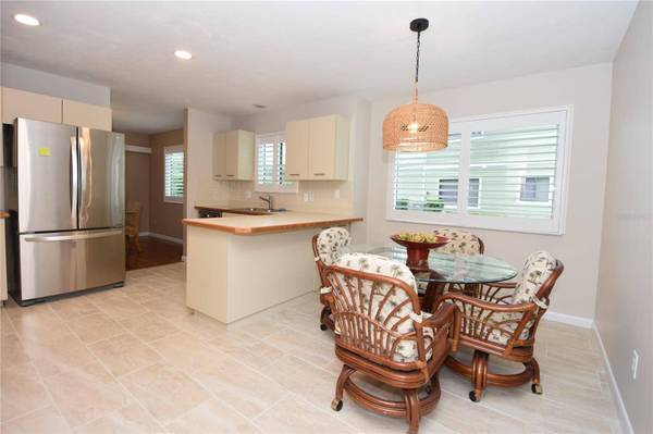 26 LANDINGS LN, Ormond Beach, FL 32174