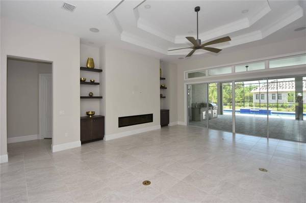 217 WILLOW OAK WAY, Palm Coast, FL 32137