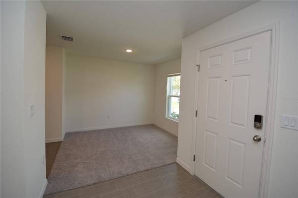 8 SEA FLOWER PATH, Palm Coast, FL 32164