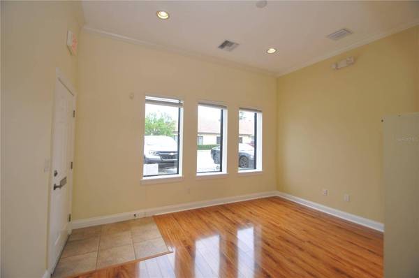 50 LEANNI WAY #C4, Palm Coast, FL 32137