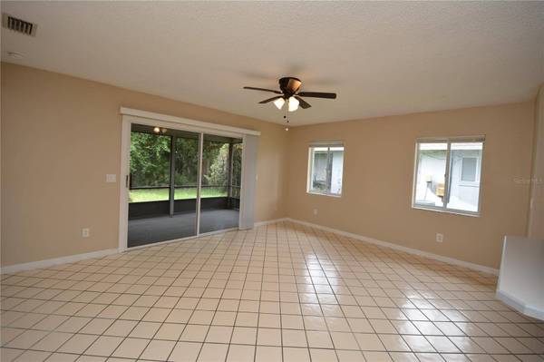 30 FARMSWORTH DR #B, Palm Coast, FL 32137