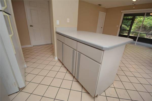 30 FARMSWORTH DR #B, Palm Coast, FL 32137