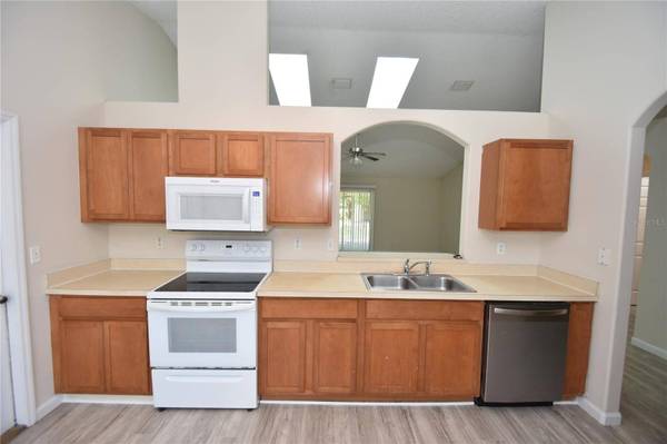 15 WHITE DEER LN, Palm Coast, FL 32164