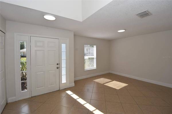 3 SEA BEACON PL, Palm Coast, FL 32164