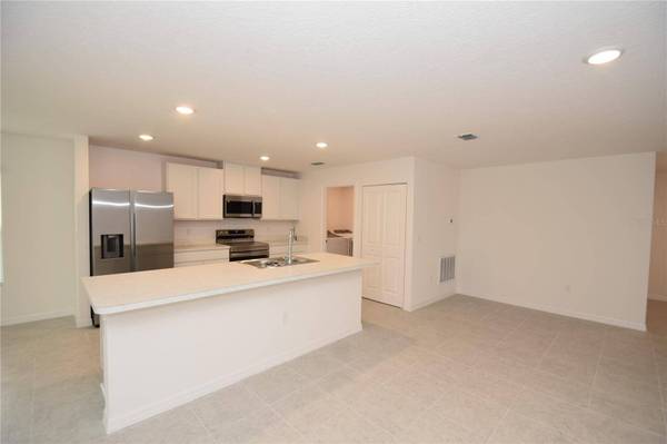 5 LLESTONE PATH, Palm Coast, FL 32164