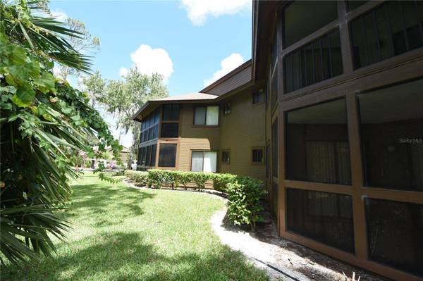 4 SOUTHBURY CT #4, Palm Coast, FL 32137