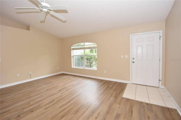 32 SLUMBER PATH, Palm Coast, FL 32164
