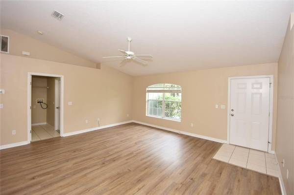 32 SLUMBER PATH, Palm Coast, FL 32164