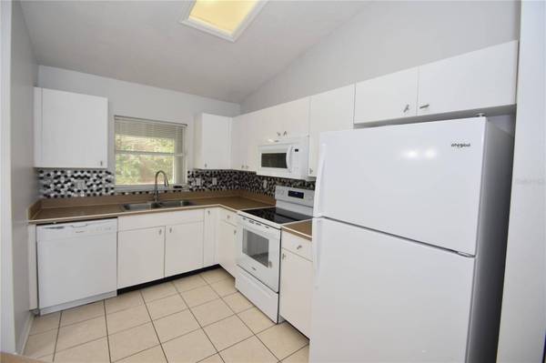6 ROSEDALE PL, Palm Coast, FL 32164