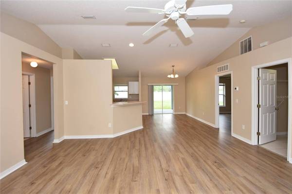 32 SLUMBER PATH, Palm Coast, FL 32164