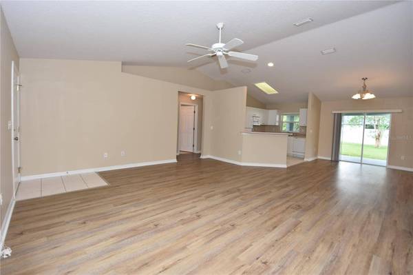32 SLUMBER PATH, Palm Coast, FL 32164