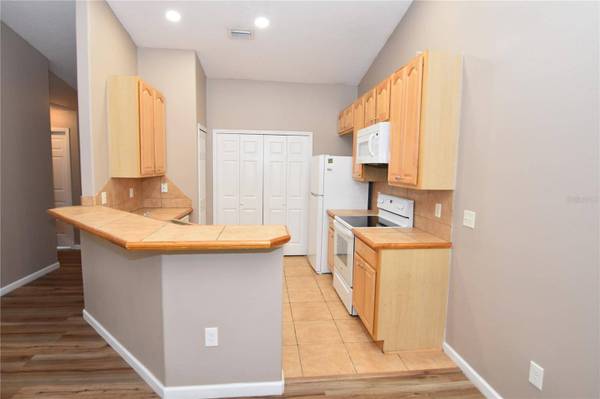 7 RYARBOR DR #B, Palm Coast, FL 32164
