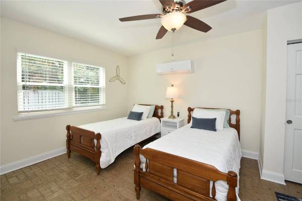34 ANDOVER DR, Palm Coast, FL 32137