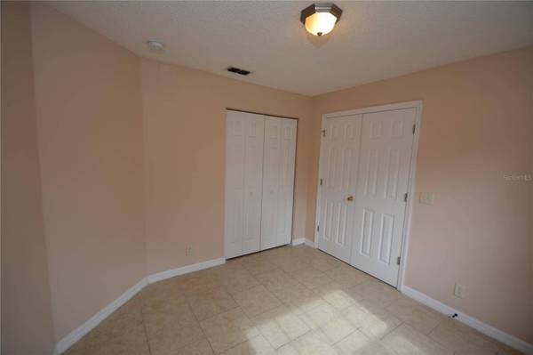 90 SLEEPY HOLLOW TRL, Palm Coast, FL 32164