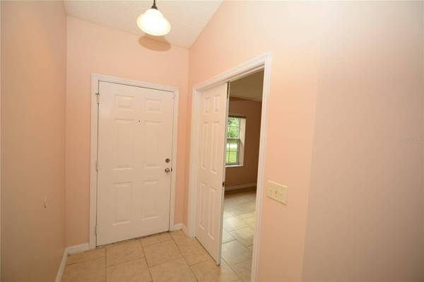 90 SLEEPY HOLLOW TRL, Palm Coast, FL 32164
