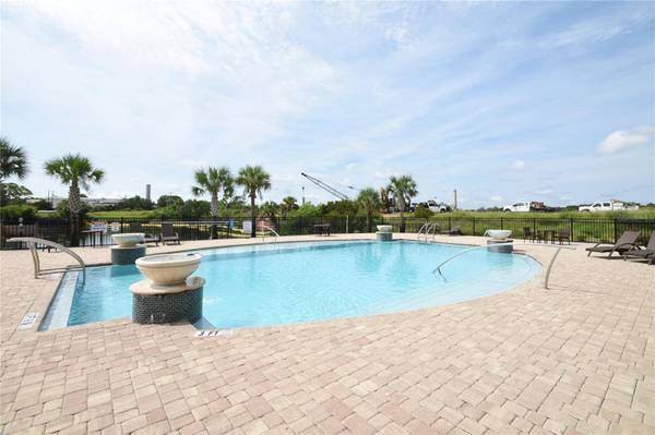 114 DEL PALMA DR, Palm Coast, FL 32137