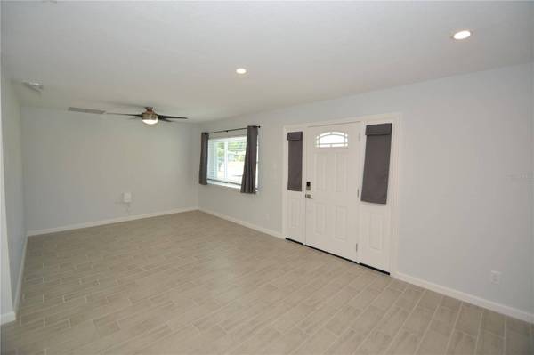 14 BOLLING LN, Palm Coast, FL 32137