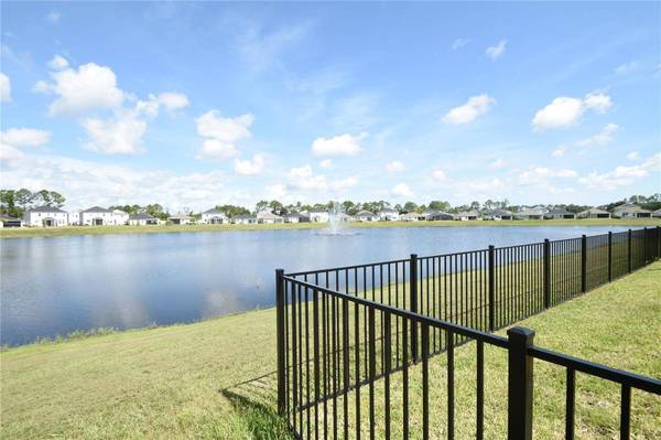 32 WINDSOR TER, Palm Coast, FL 32164
