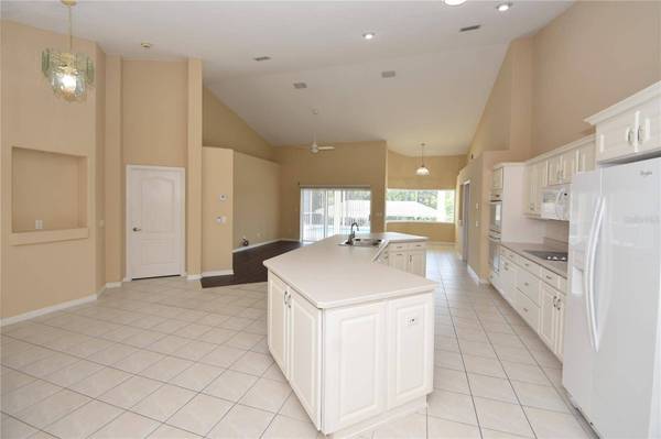 10 CRAMPTON CT, Palm Coast, FL 32137