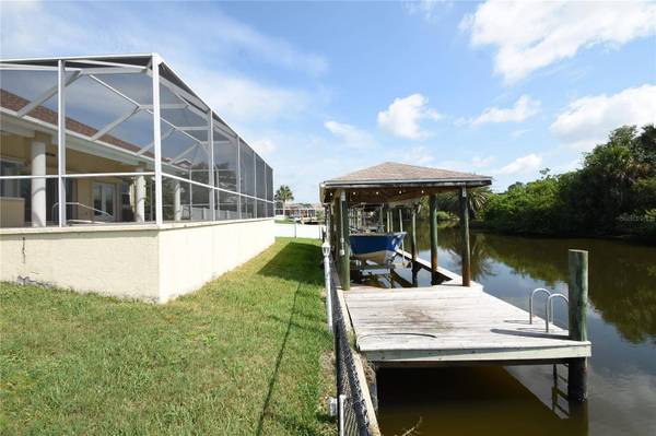 10 CRAMPTON CT, Palm Coast, FL 32137