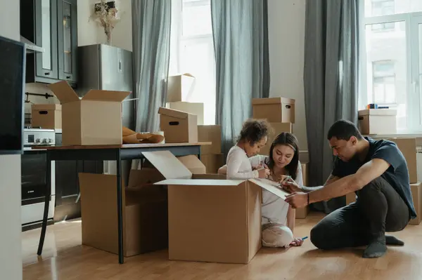 Will Rising Interest Rates Affect Canada’s Housing Market?,Sunny Pamma