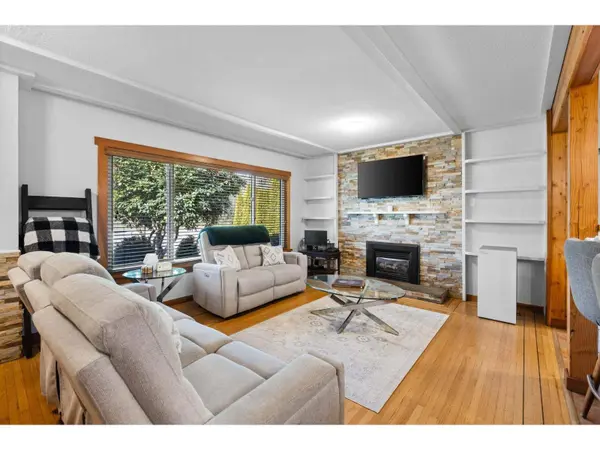 11082 146 STREET, Surrey, BC V3R3V1