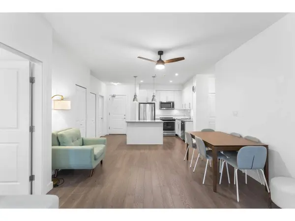 8360 DELSOM WAY #304, Delta, BC V4C0E6