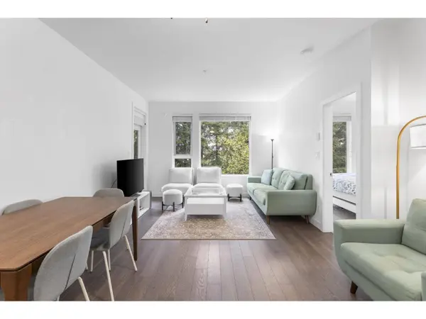 8360 DELSOM WAY #304, Delta, BC V4C0E6