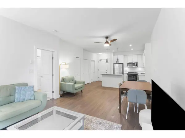 8360 DELSOM WAY #304, Delta, BC V4C0E6