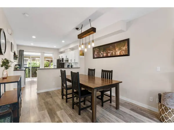16772 61 AVE #6, Surrey, BC V3S4P2