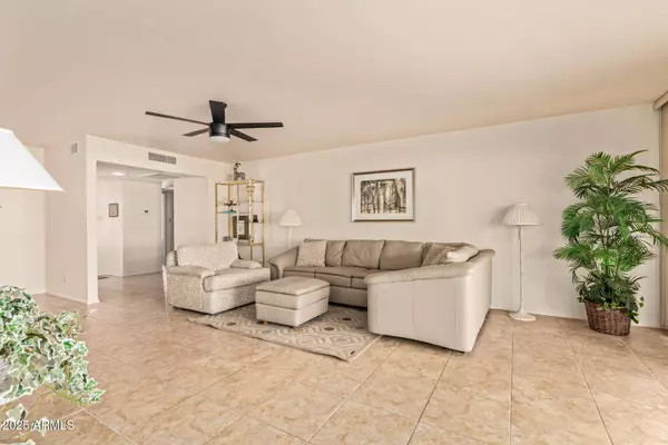 7650 E MEDLOCK Drive E, Scottsdale, AZ 85250