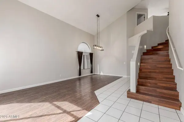 5424 W VILLA MARIA Drive W, Glendale, AZ 85308