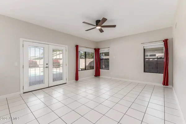 5424 W VILLA MARIA Drive W, Glendale, AZ 85308