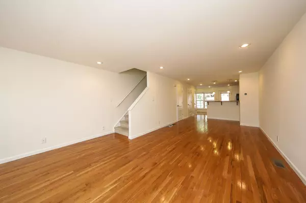 Philadelphia, PA 19128-4503,396 Delmar St